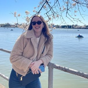 Meet your Posher, Sarah